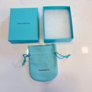 Tiffany & Co. packaging box and jewelry pouch EMPTY